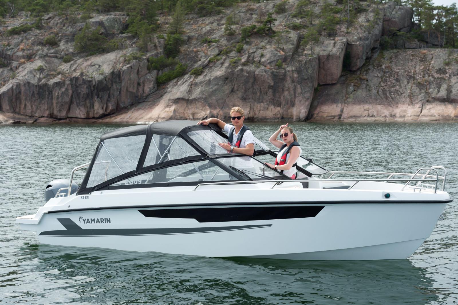Yamarin 63 BR bow area